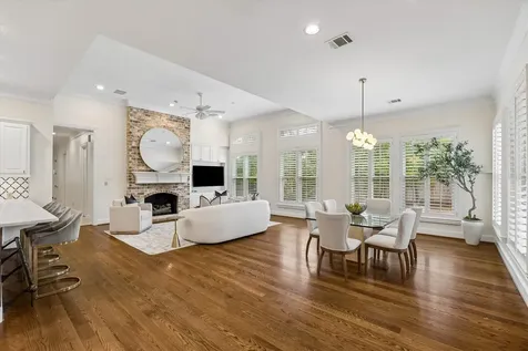 223 Heritage Oaks Lane Houston TX 77024