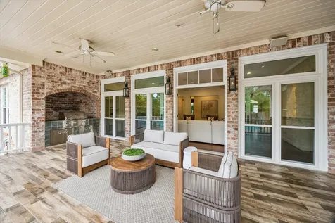 223 Heritage Oaks Lane Houston TX 77024