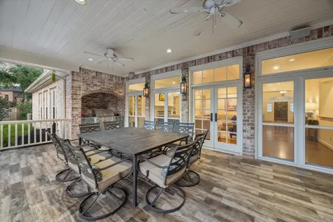 223 Heritage Oaks Lane Houston TX 77024