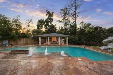 223 Heritage Oaks Lane Houston TX 77024