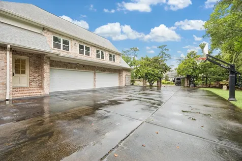 223 Heritage Oaks Lane Houston TX 77024