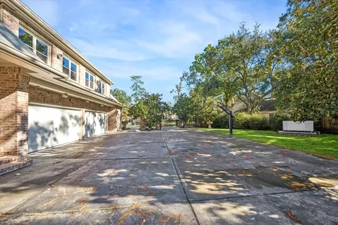 223 Heritage Oaks Lane Houston TX 77024