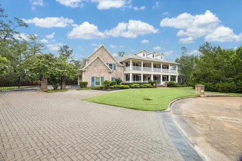 223 Heritage Oaks Lane Houston TX 77024