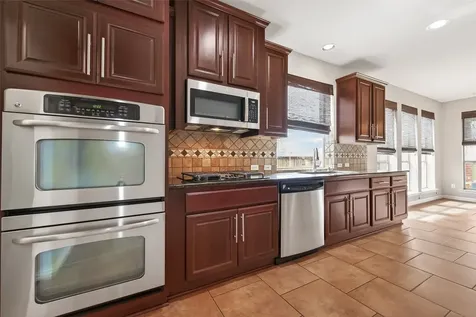 35 Woodmoor Place Magnolia TX 77354