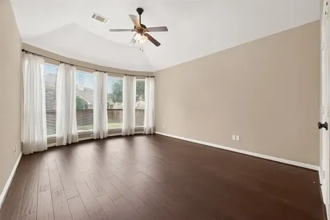 35 Woodmoor Place Magnolia TX 77354