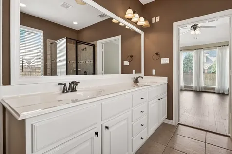 35 Woodmoor Place Magnolia TX 77354
