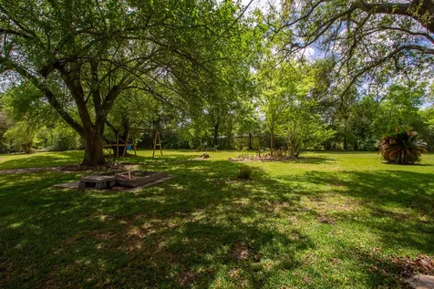 6811 Cemetary Road Manvel TX 77578