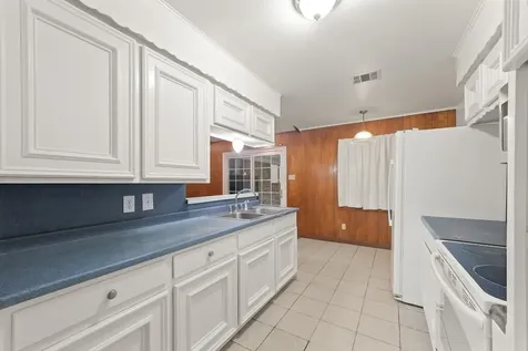 746 Fawn Drive Houston TX 77015