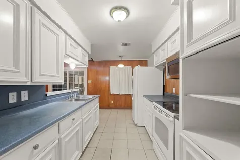 746 Fawn Drive Houston TX 77015
