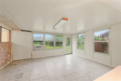 746 Fawn Drive Houston TX 77015