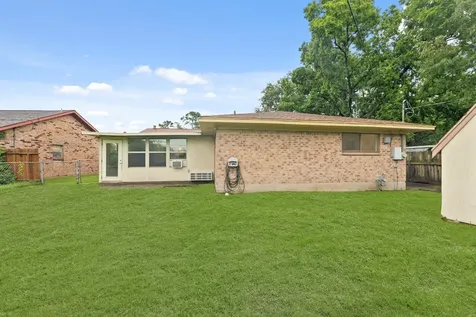 746 Fawn Drive Houston TX 77015