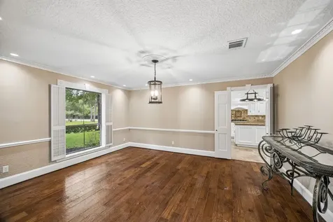 1922 Grand Valley Drive Houston TX 77090