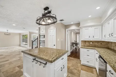 1922 Grand Valley Drive Houston TX 77090