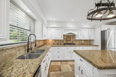 1922 Grand Valley Drive Houston TX 77090