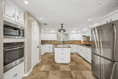 1922 Grand Valley Drive Houston TX 77090