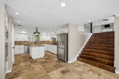 1922 Grand Valley Drive Houston TX 77090