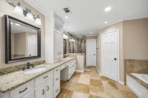 1922 Grand Valley Drive Houston TX 77090