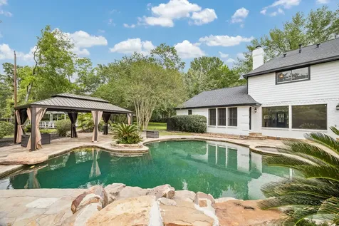 1922 Grand Valley Drive Houston TX 77090