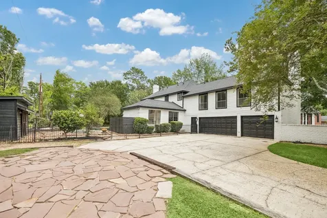 1922 Grand Valley Drive Houston TX 77090