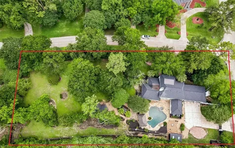 1922 Grand Valley Drive Houston TX 77090