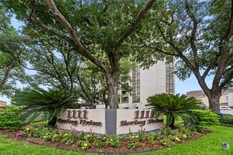1111 Bering Drive 1001 Houston TX 77057