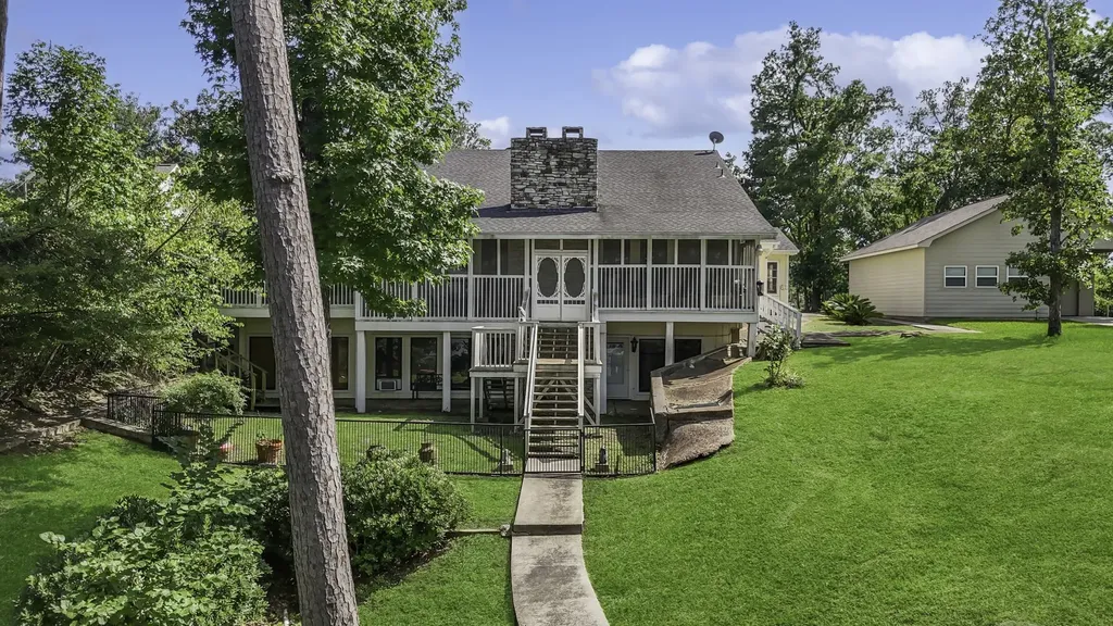 618 Palmetto Drive Livingston TX 77351