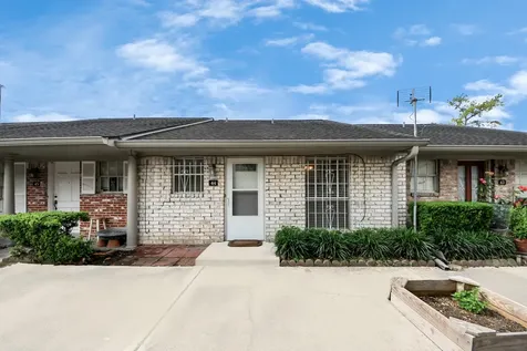 44 Tri Oaks Lane 44 Houston TX 77043
