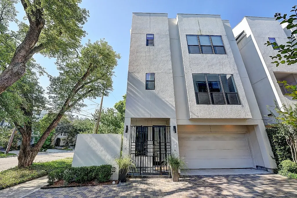 1724 Woodhead Street Houston TX 77019