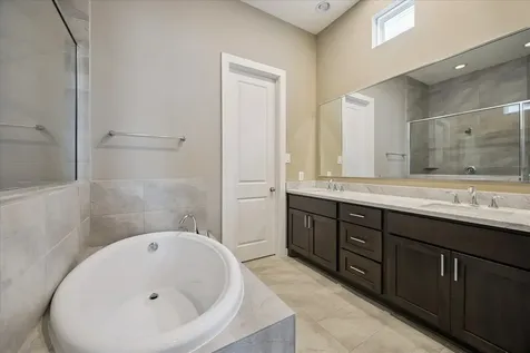 1917 Shearn Street Houston TX 77007