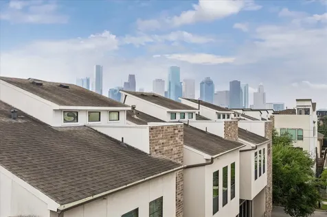 1917 Shearn Street Houston TX 77007