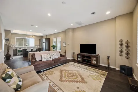 1917 Shearn Street Houston TX 77007