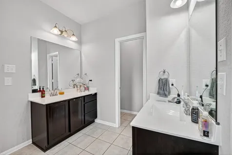 23310 Zinfandel Drive Alvin TX 77511