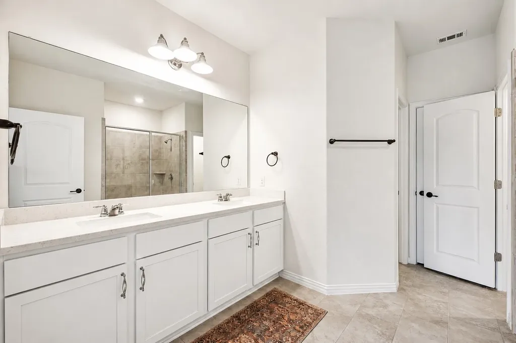 2013 Flametree Avenue New Braunfels TX 78132