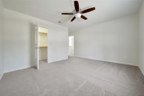 305 Crooked Pine Court Conroe TX 77304