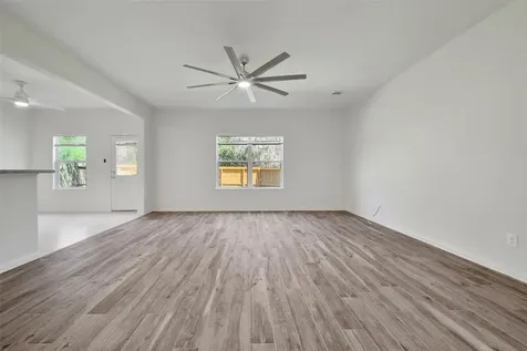 305 Crooked Pine Court Conroe TX 77304
