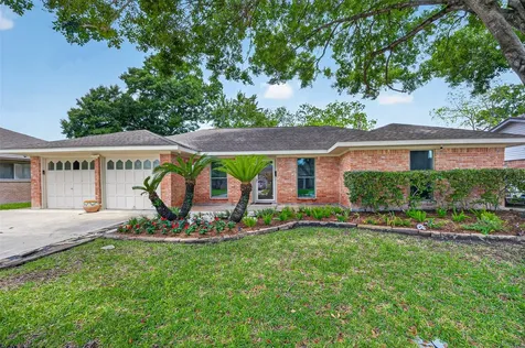5926 Birdwood Road Houston TX 77074