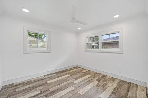 5926 Birdwood Road Houston TX 77074