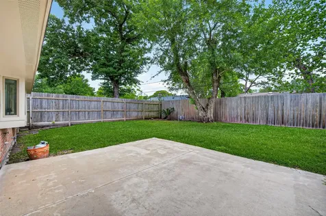 5926 Birdwood Road Houston TX 77074