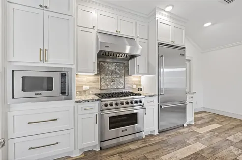 5926 Birdwood Road Houston TX 77074