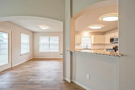 6103 Branch Lake Drive Houston TX 77066