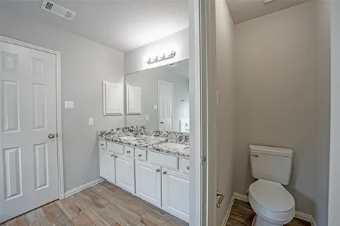 6103 Branch Lake Drive Houston TX 77066