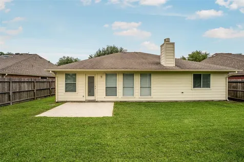 6103 Branch Lake Drive Houston TX 77066