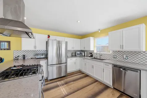 2 S Sandpiper Street La Marque TX 77568