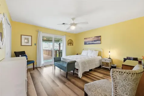 2 S Sandpiper Street La Marque TX 77568