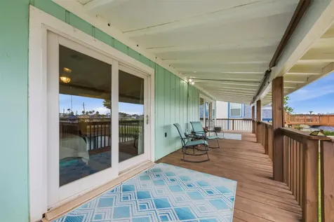 2 S Sandpiper Street La Marque TX 77568