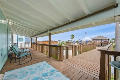2 S Sandpiper Street La Marque TX 77568