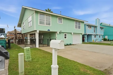 2 S Sandpiper Street La Marque TX 77568