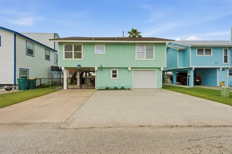 2 S Sandpiper Street La Marque TX 77568