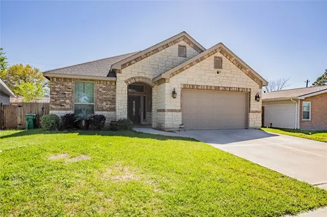 1308 Fresa Road Pasadena TX 77502