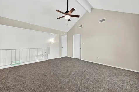 813 Lakeview Drive Sugar Land TX 77498